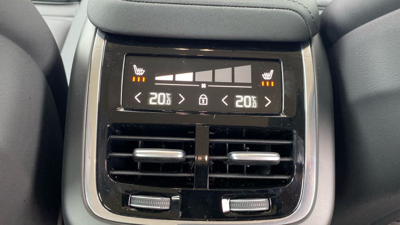 Volvo XC60 2.0 B5P Plus Dark 5dr AWD Geartronic Petrol Estate